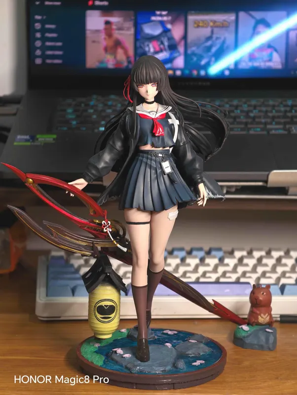 The Big Sword Lady/ Maximum Detailed Hand-Painted Figure