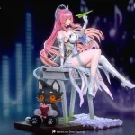 Paper Plane Lady/ Maximum Detailed Hand-Painted Figure product image 3