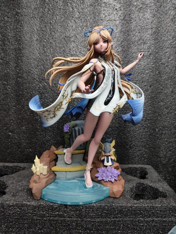 The Waves Lady/ Maximum Detailed Hand-Painted Figure